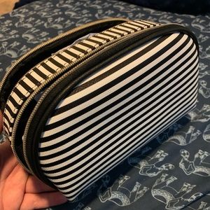 NEW Dabney Lee makeup case — black and white